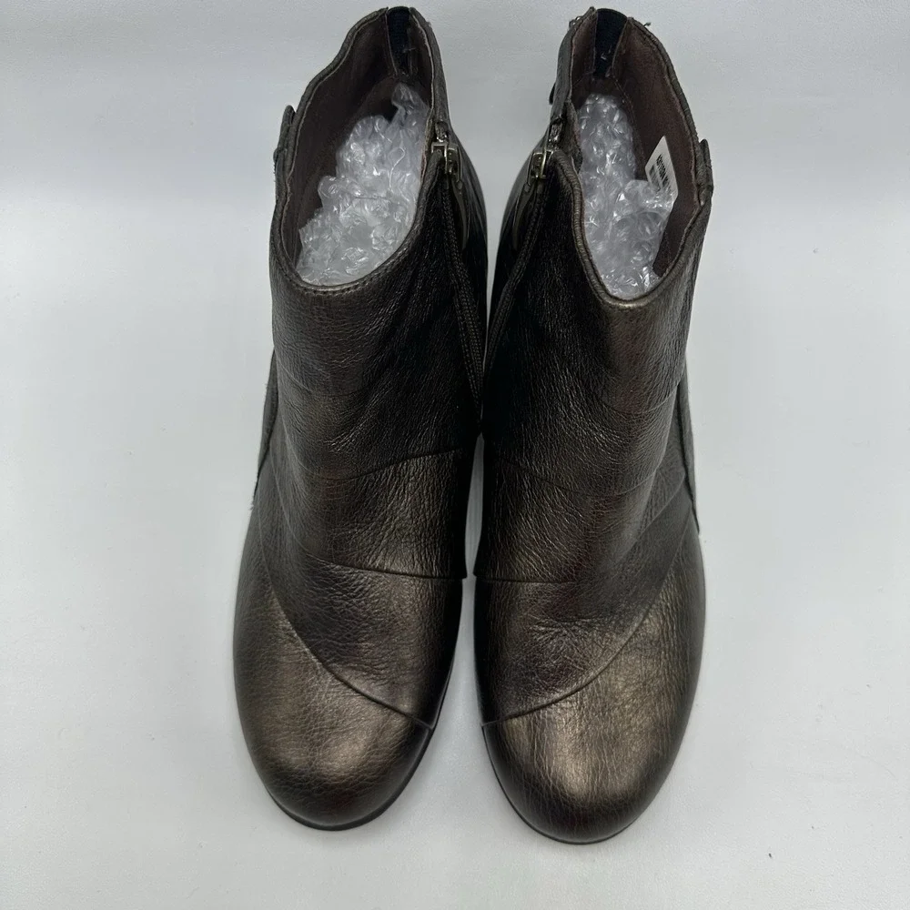 Earth Hope‎ Booties Bronze Size 10 B New Side Zip
